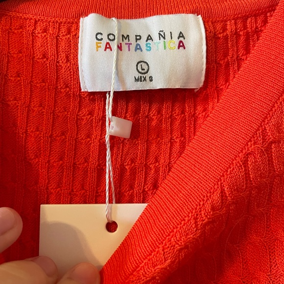 Sweater - Picture 2 of 6